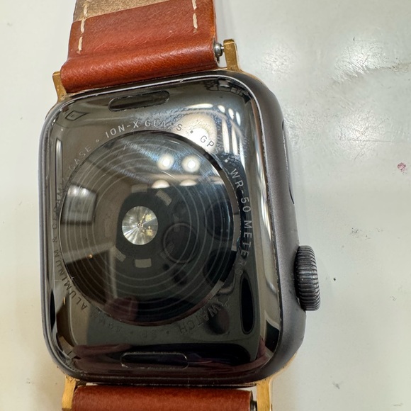 Apple Watch SE 40 MM - Picture 11 of 11